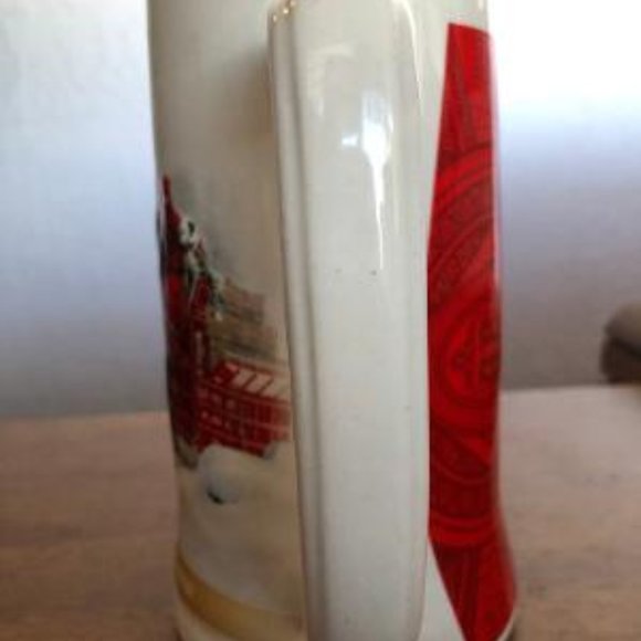 2012 BUDWEISER HOLIDAY STEIN WINTER WONDERLAND - Picture 4 of 6